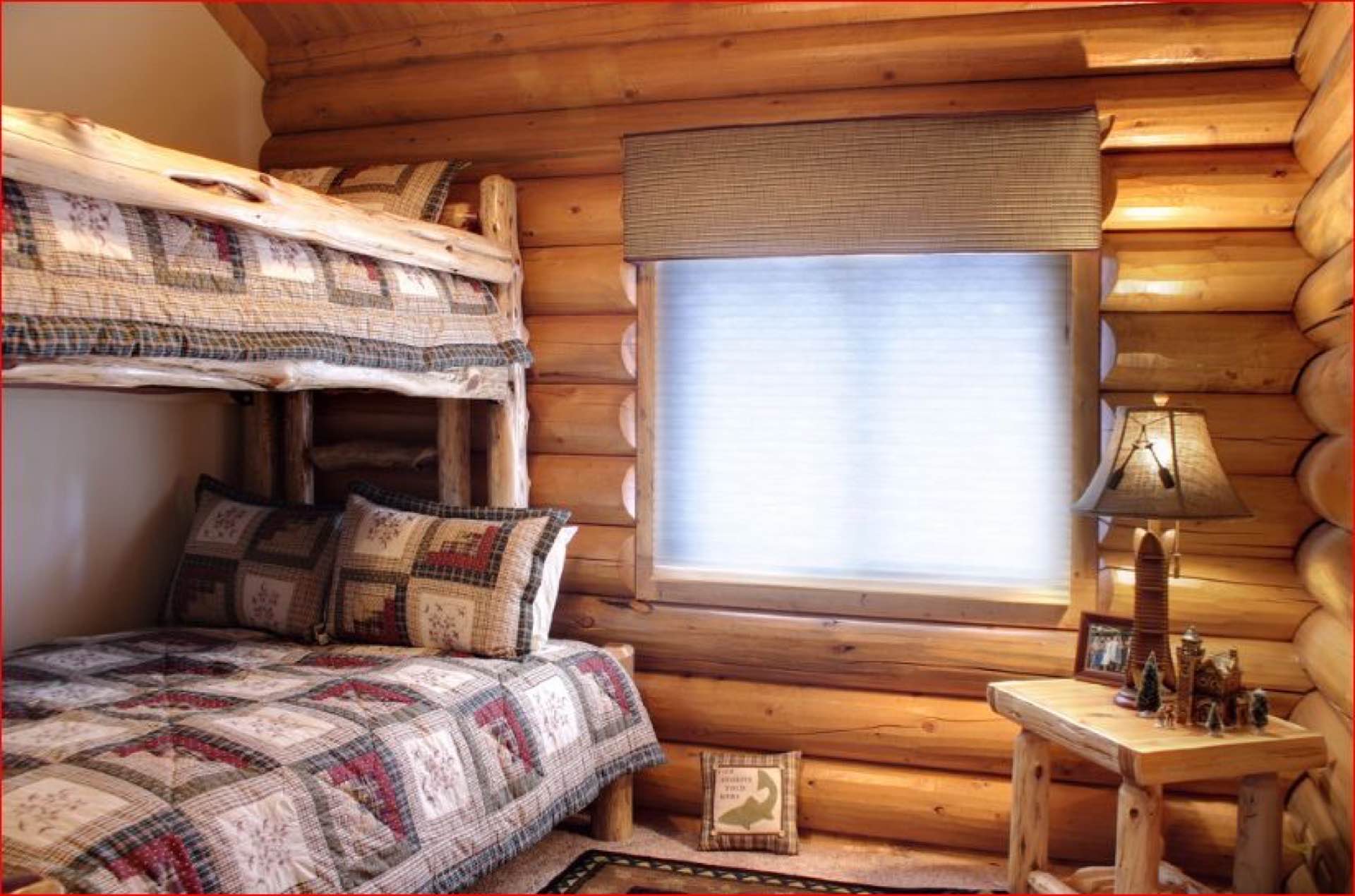 Sierra custom log home photo