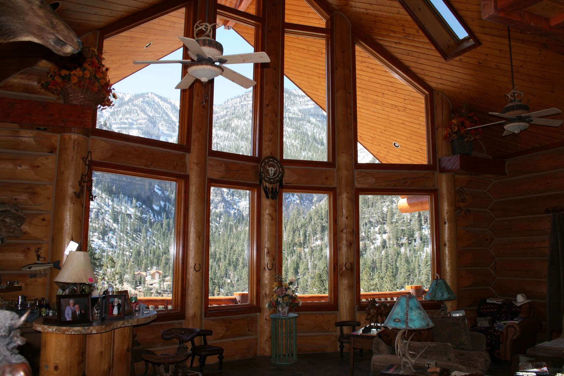 Sierra custom log home photo