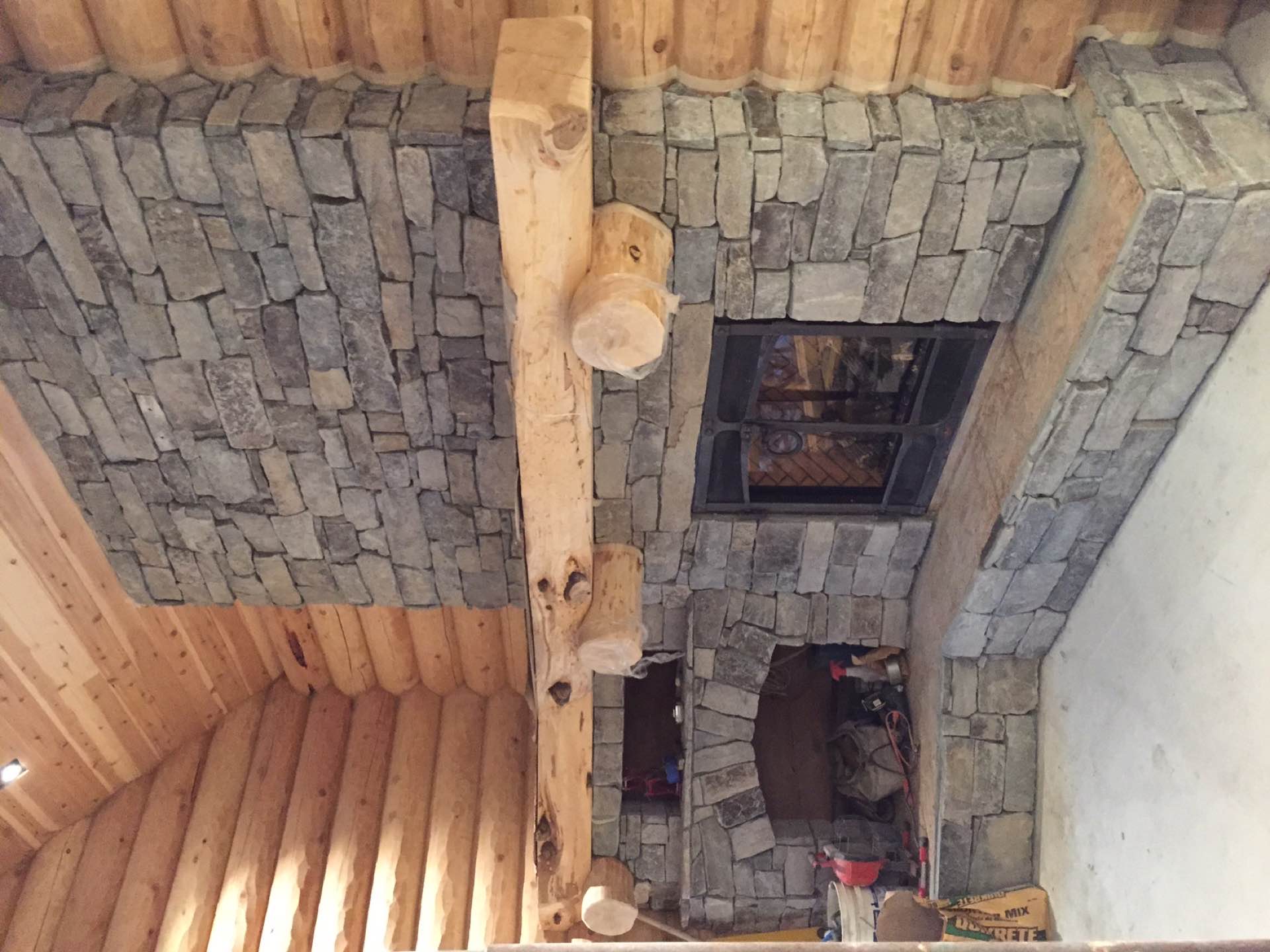 Sierra custom log home photo